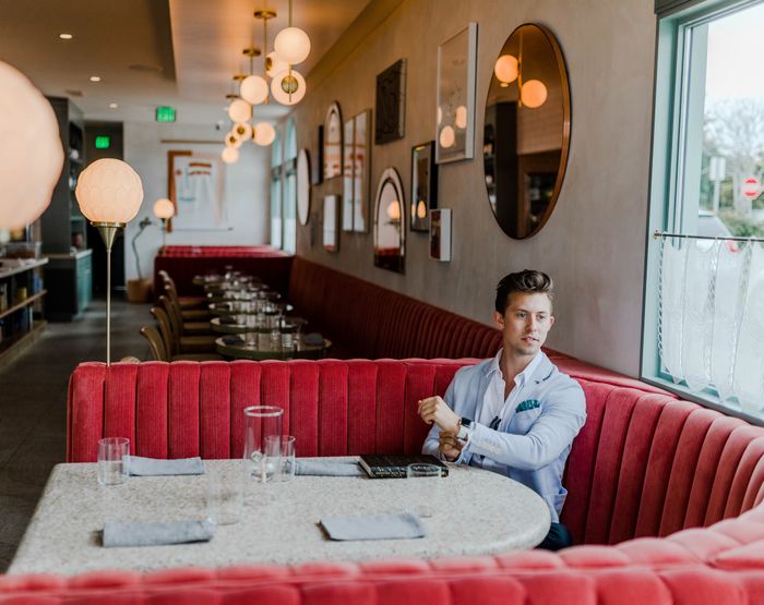 Your customers no longer have to wait to be passed a menu!